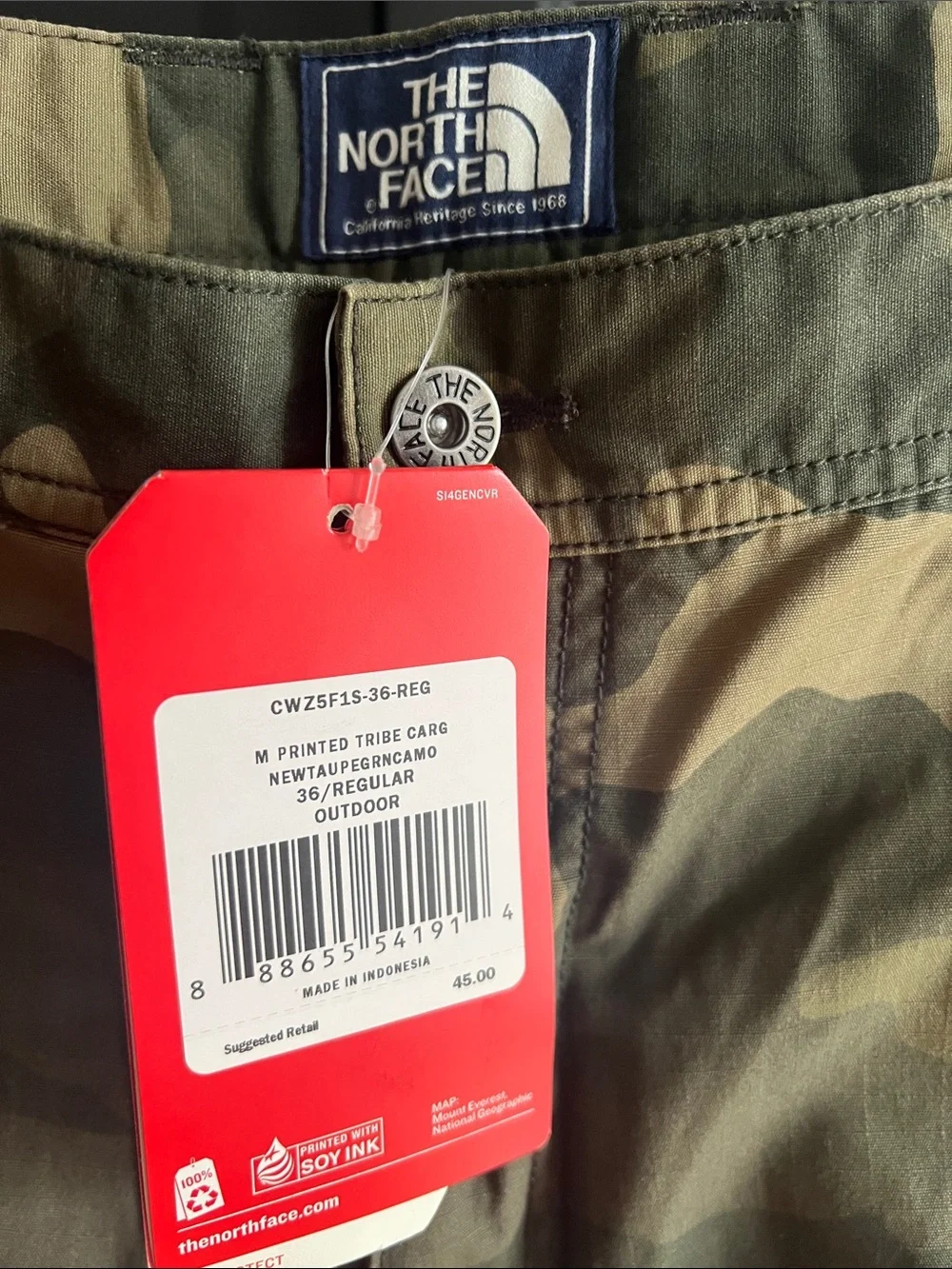 The North Face Men's Camo Cargo Shorts - Olive Green/Tan